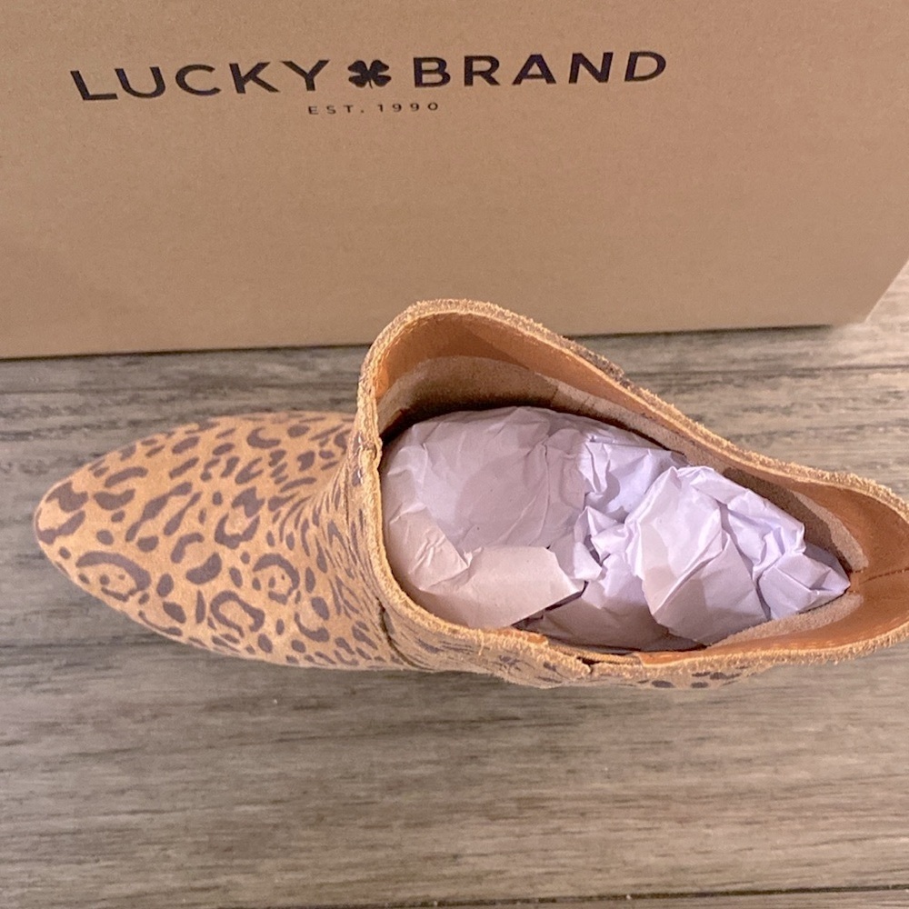 NIB [Lucky Brand] Wafael Javan Print Padded Insole Wedge Booties Women’s Sz 5.5 - Picture 8 of 12